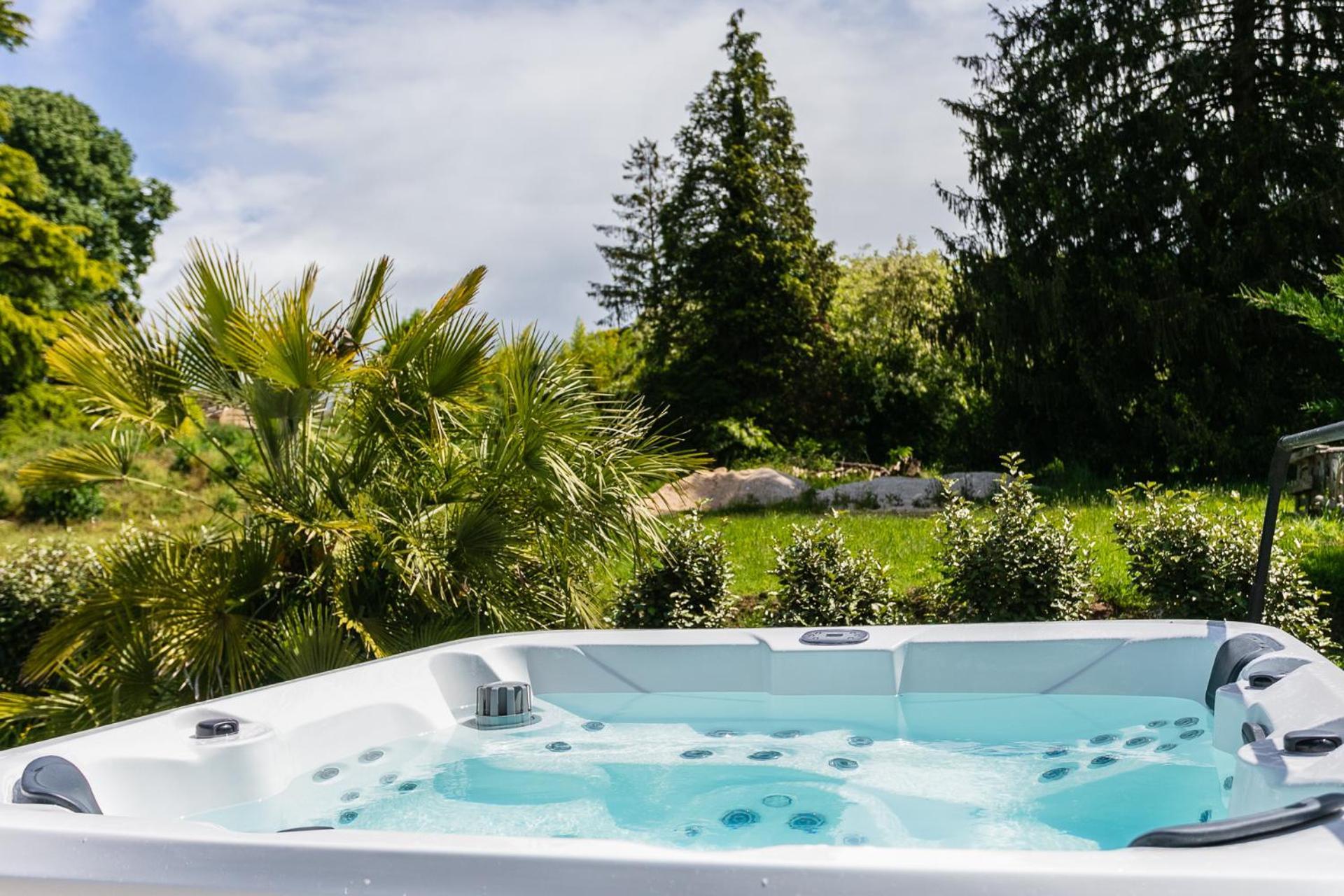 Villa Guardian House Of Chateau Monteil With Heated Pool And Jacuzzi Calviac-en-Perigord Exterior foto